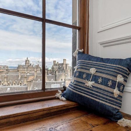 Stunning Panoramic Views: Heart Of The Royal Mile Apartamento Edimburgo Exterior foto