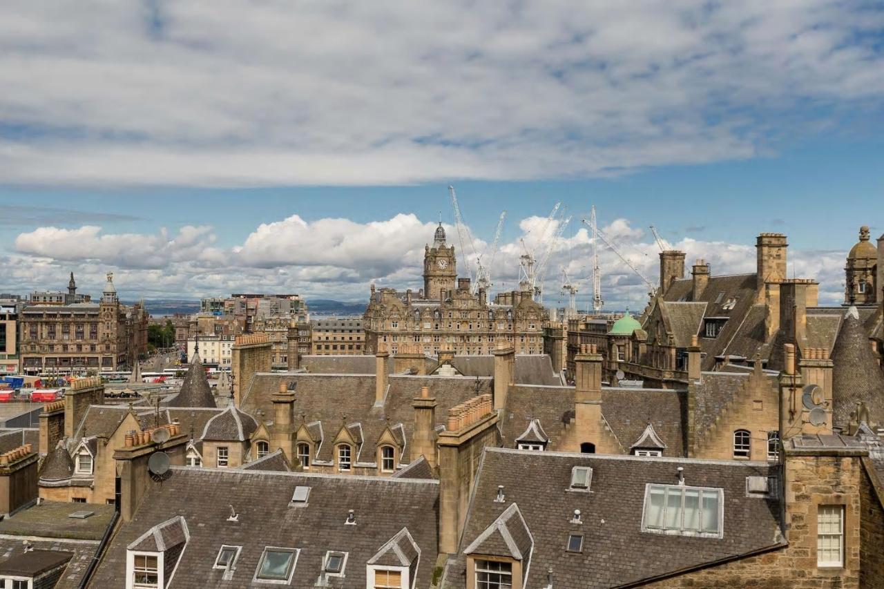 Stunning Panoramic Views: Heart Of The Royal Mile Apartamento Edimburgo Exterior foto
