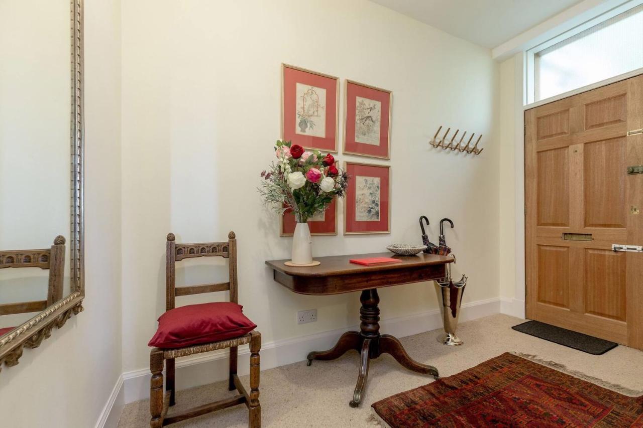 Stunning Panoramic Views: Heart Of The Royal Mile Apartamento Edimburgo Exterior foto